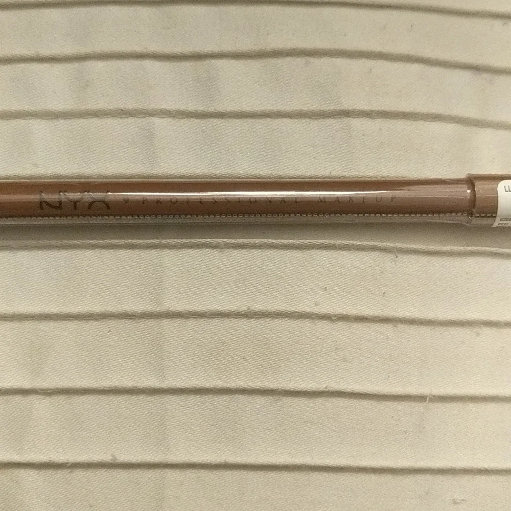 NWT Lip Liner
